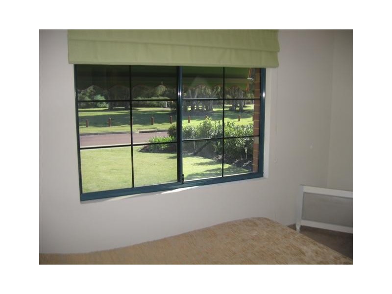 42 Parkview Drive, Southern River WA 6110