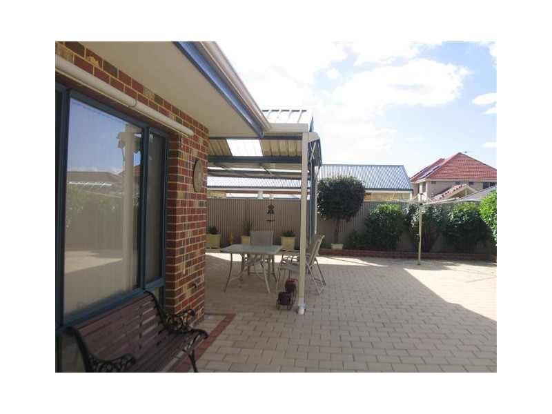 42 Parkview Drive, Southern River WA 6110