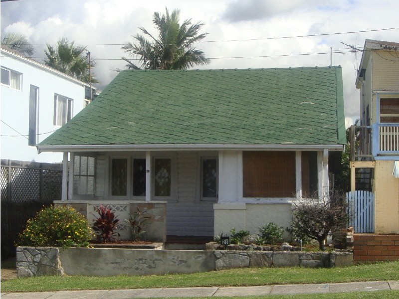 28 Griffin Road, North Curl Curl NSW 2099