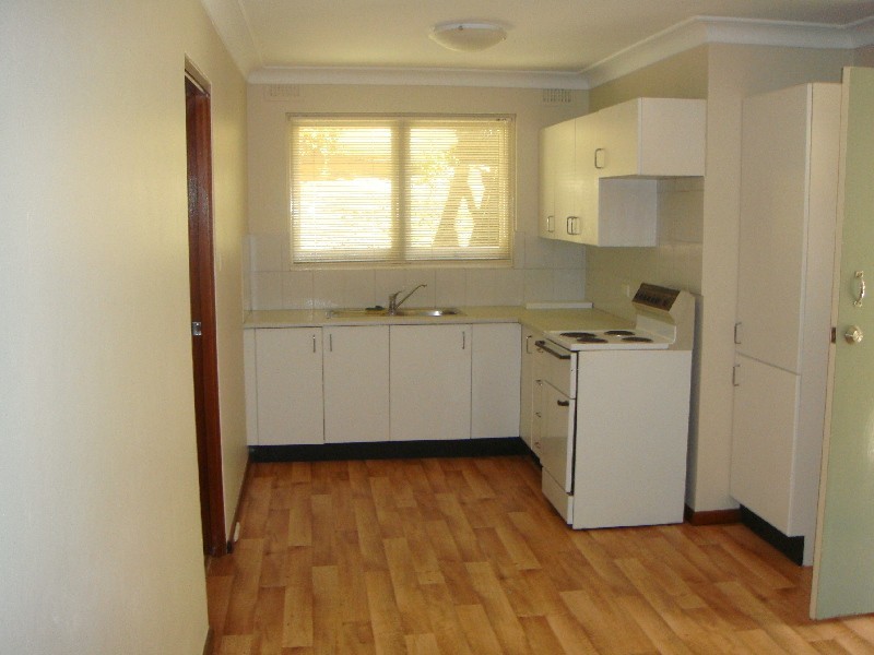 2/17 Delmar Parade, Dee Why NSW 2099