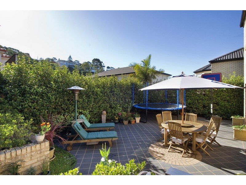 1 Cedar Grove, Frenchs Forest NSW 2086