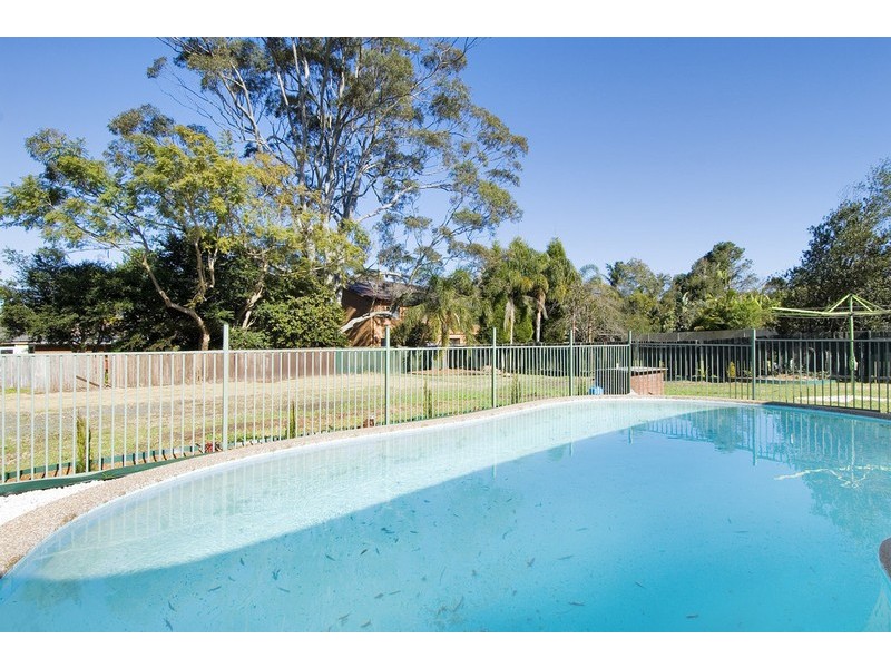 9 Cannons Parade, Forestville NSW 2087