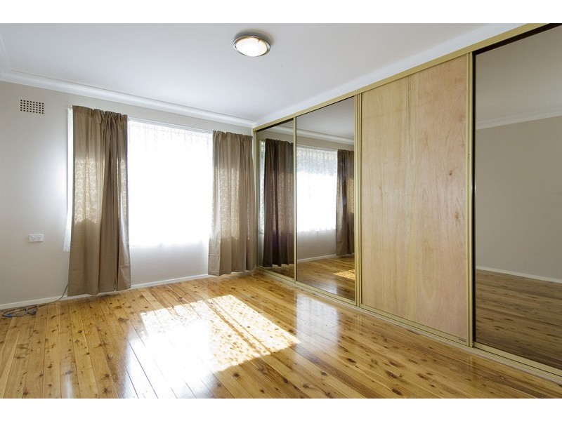 9 Cannons Parade, Forestville NSW 2087