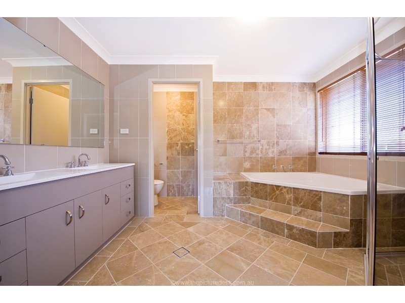 19 May Gibbs Way, Frenchs Forest NSW 2086