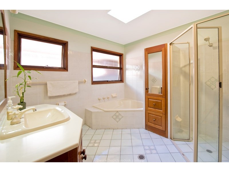 54 Sorlie Road, Frenchs Forest NSW 2086