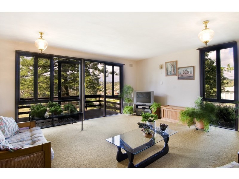 1 Comeroy Cres, Frenchs Forest NSW 2086