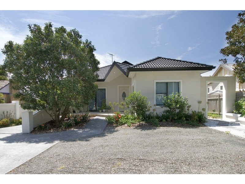 326a Warringah Road, Frenchs Forest NSW 2086