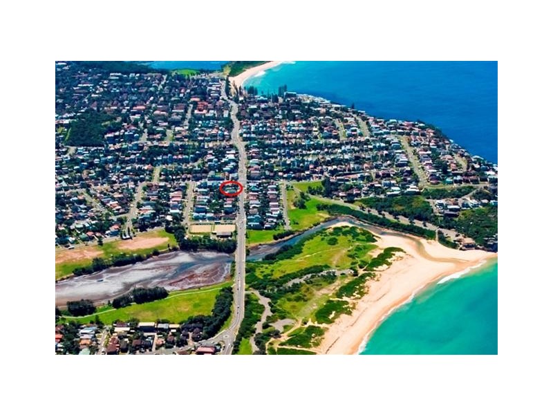 28 Griffin Road, North Curl Curl NSW 2099