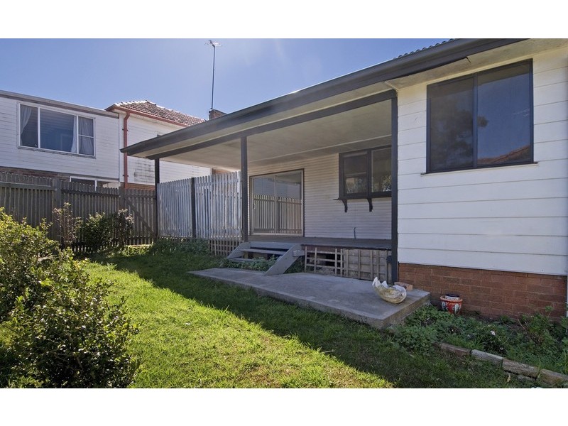 1/84 Forest Way, Frenchs Forest NSW 2086
