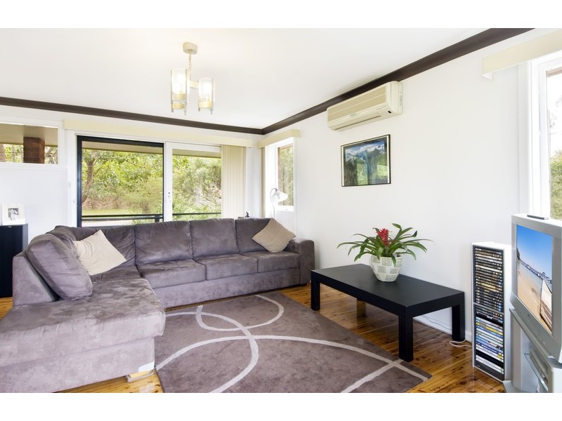 61 Merrilee Crescent, Frenchs Forest NSW 2086