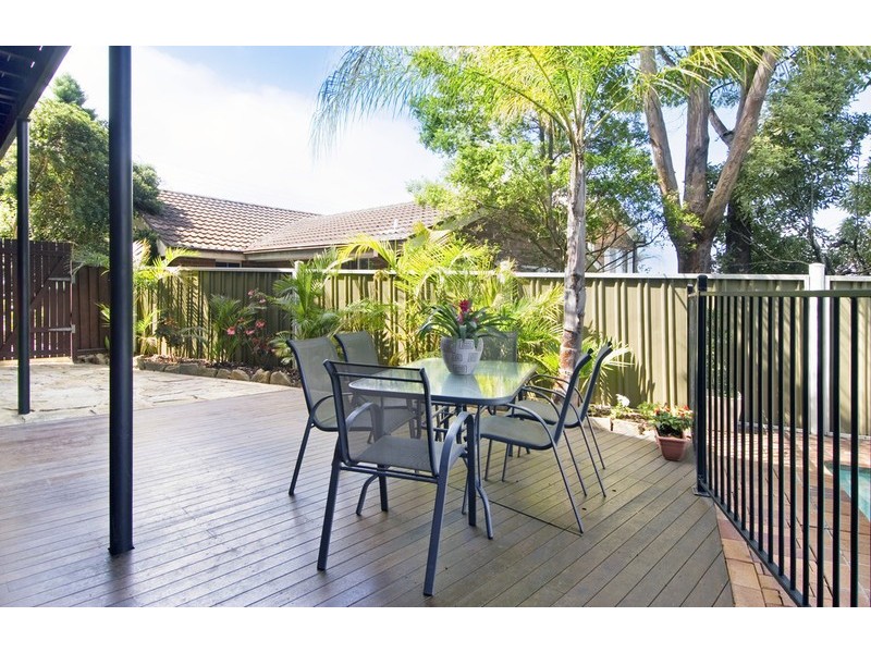 61 Merrilee Crescent, Frenchs Forest NSW 2086