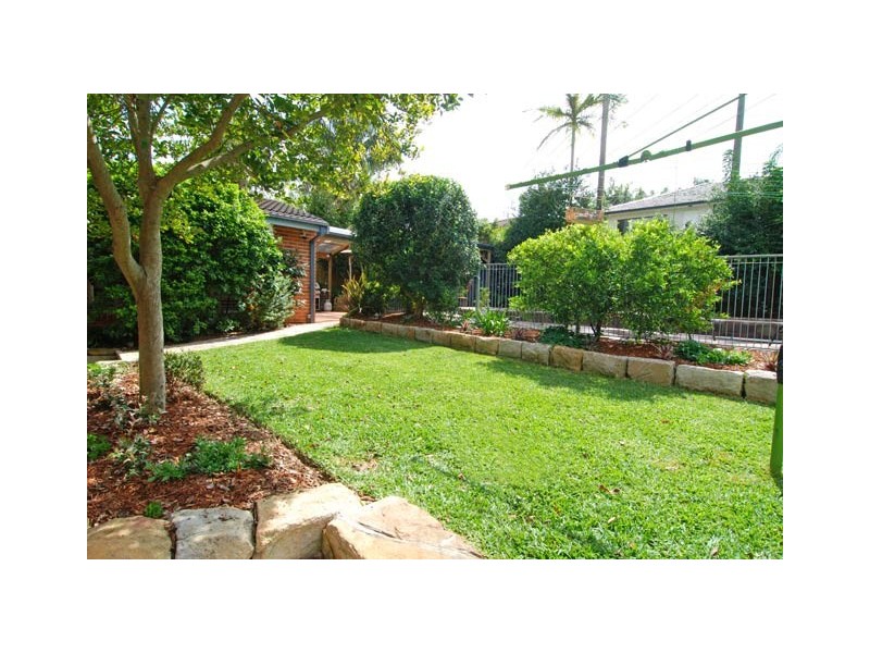 5 Isla Place, Belrose NSW 2085