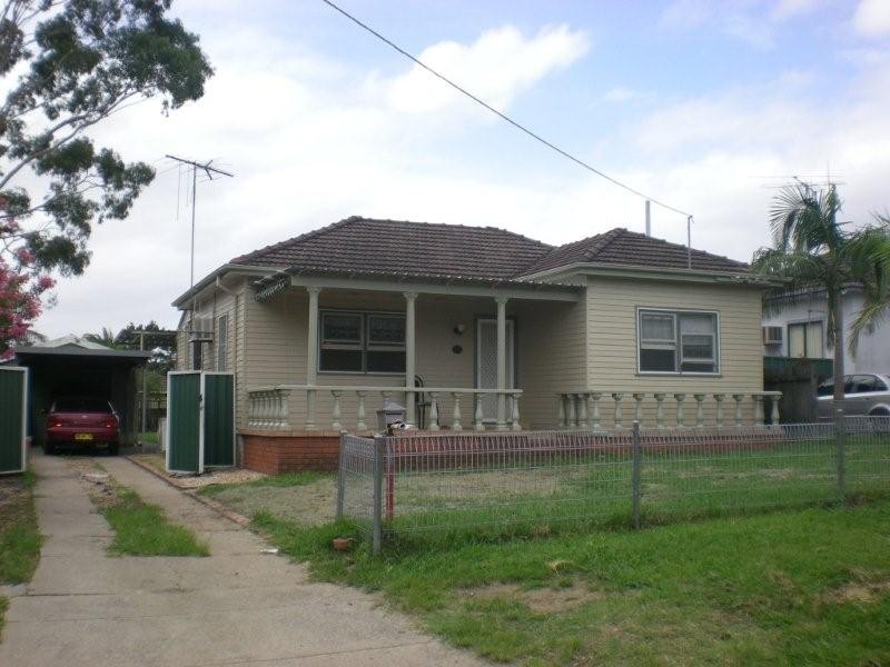 25 Dale Avenue, Liverpool NSW 2170