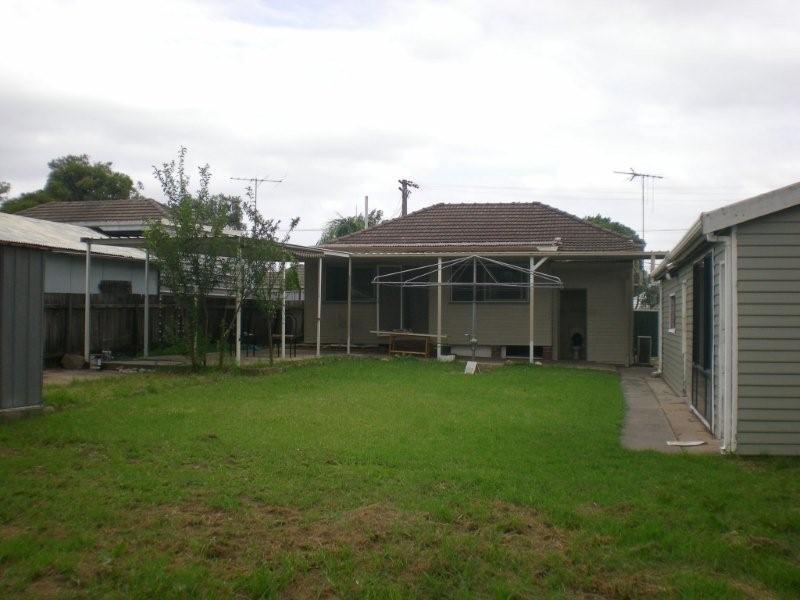 25 Dale Avenue, Liverpool NSW 2170