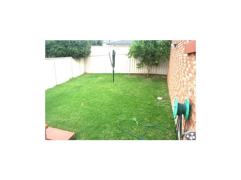 West Hoxton NSW 2171