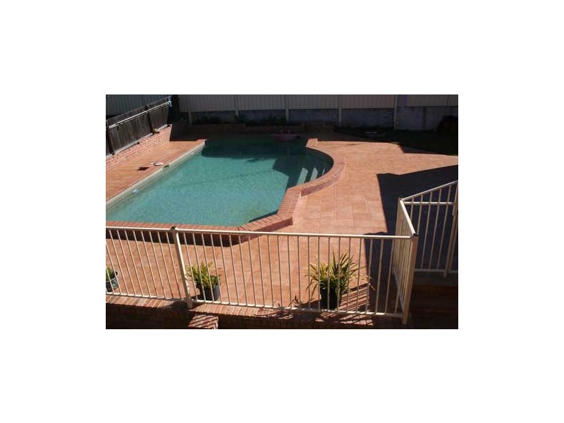 West Hoxton NSW 2171