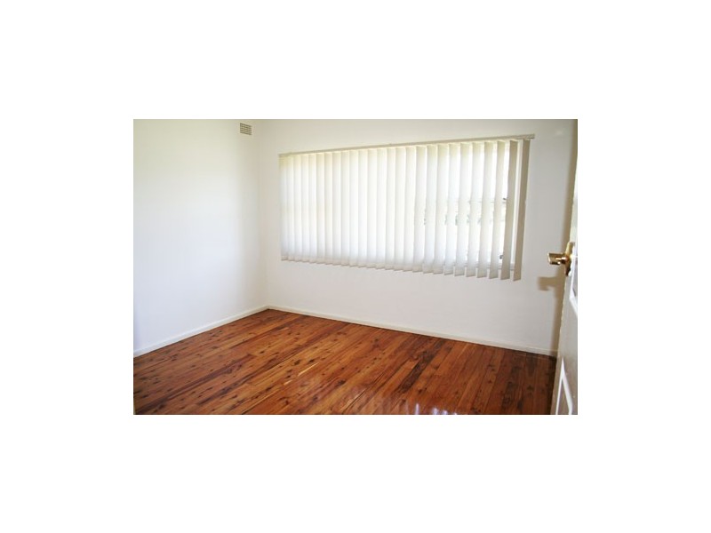 Lurnea NSW 2170
