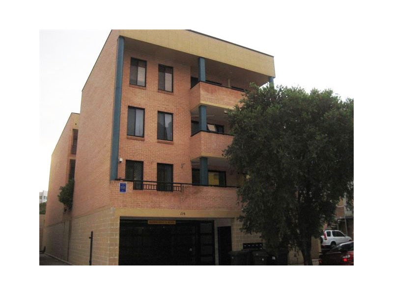 3/114-116 Bigge Street, Liverpool NSW 2170
