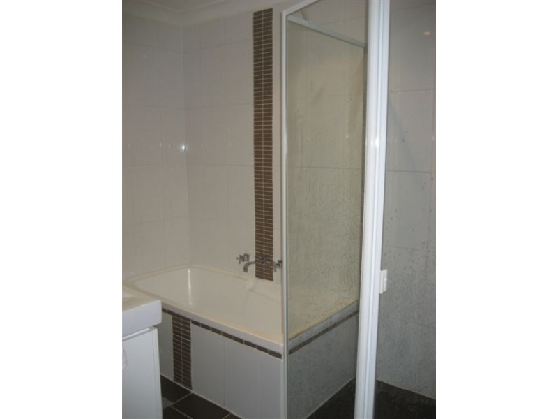 3/114-116 Bigge Street, Liverpool NSW 2170