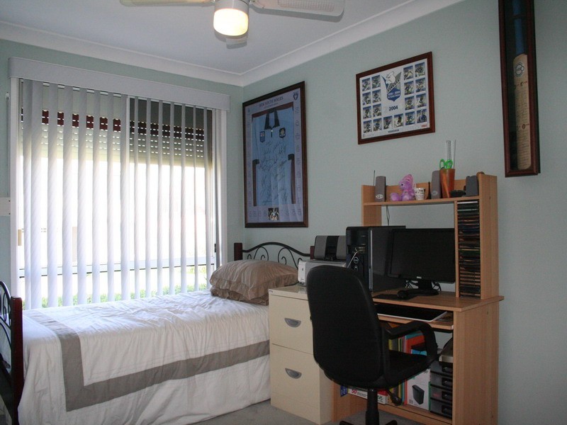 West Hoxton NSW 2171