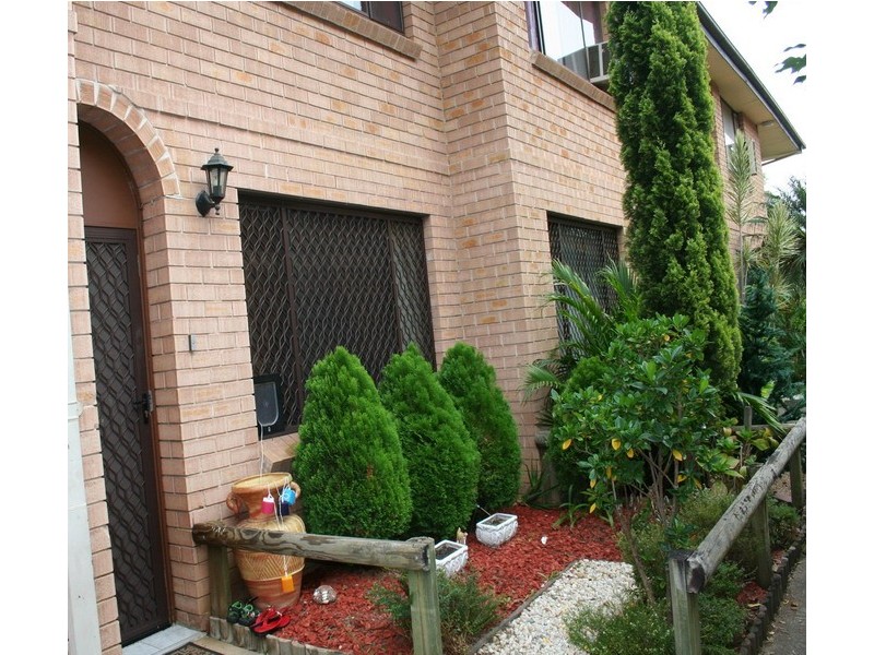 5/262 River Avenue, Carramar NSW 2163