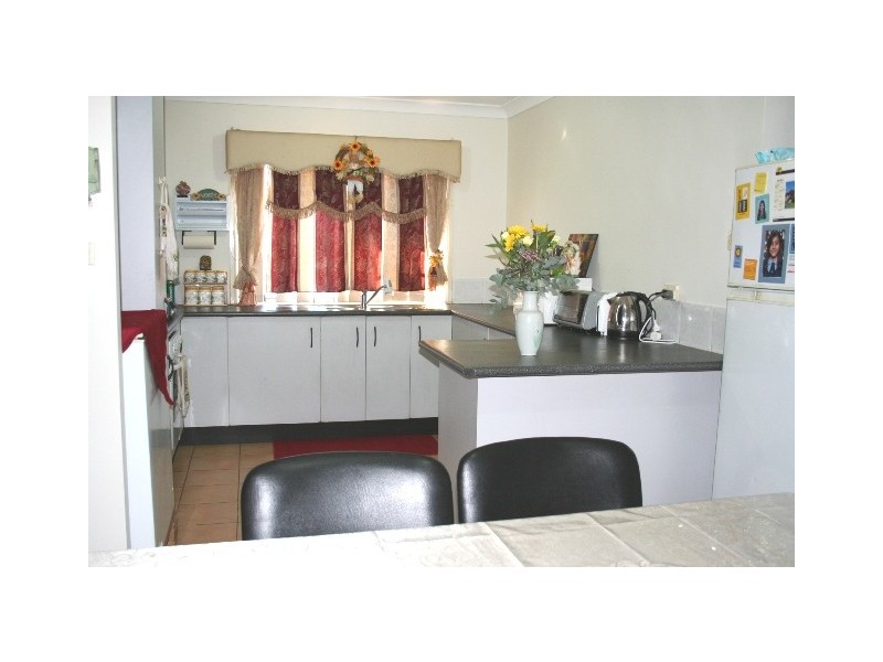 4 Alt Close, West Hoxton NSW 2171