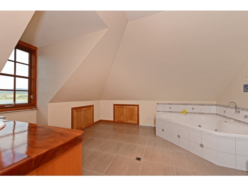 1348 Colebrook Road, Campania TAS 7026