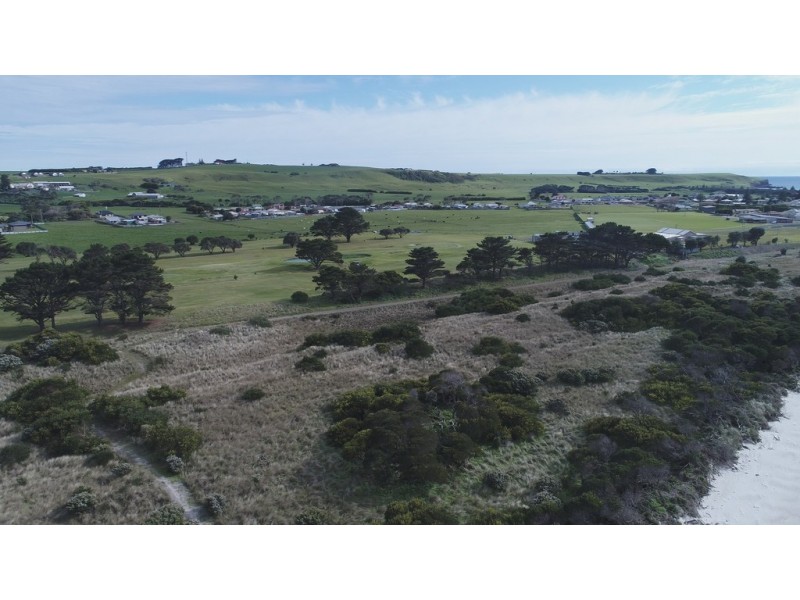 32 Marine Esplanade, Stanley TAS 7331