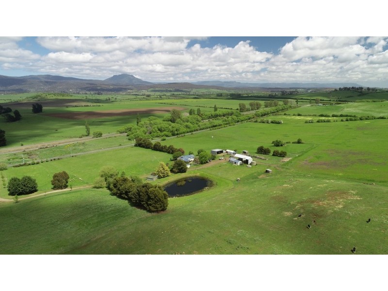 100 Deviation Road, Westbury TAS 7303