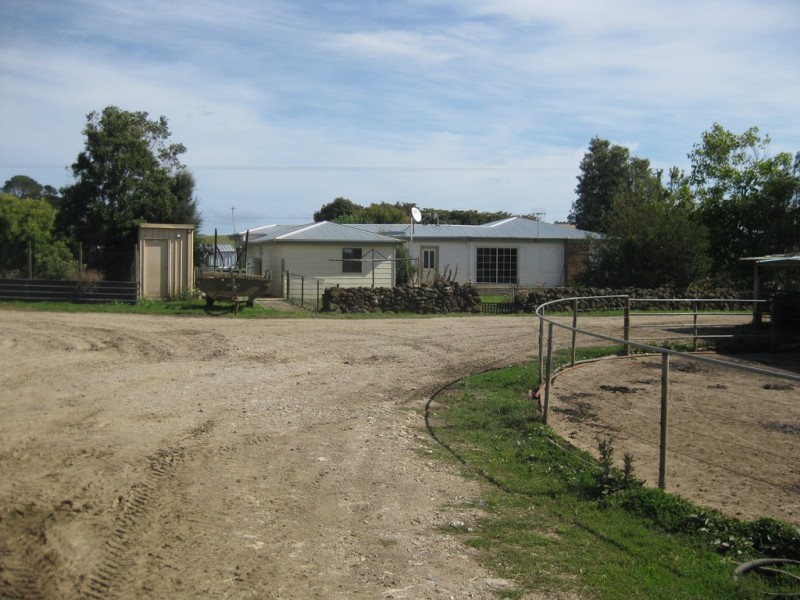 1353 and 1408 Oldina Road, Oldina TAS 7325
