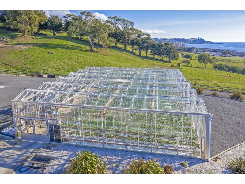 683 Penguin Road, Penguin TAS 7316
