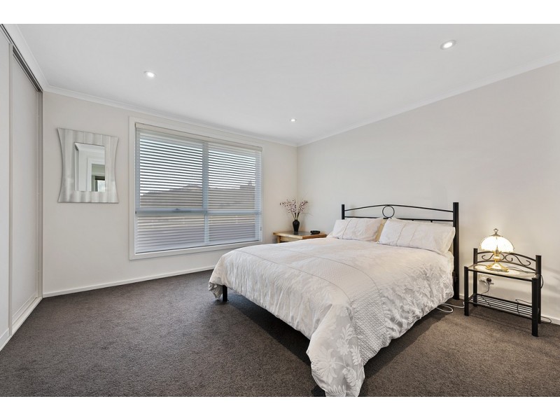 683 Penguin Road, Penguin TAS 7316