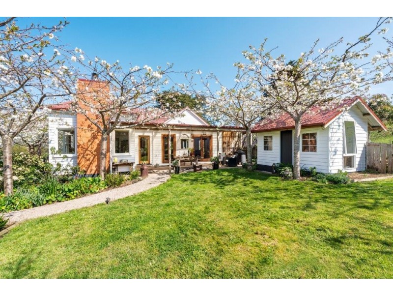 66 Table Cape Road, Wynyard TAS 7325