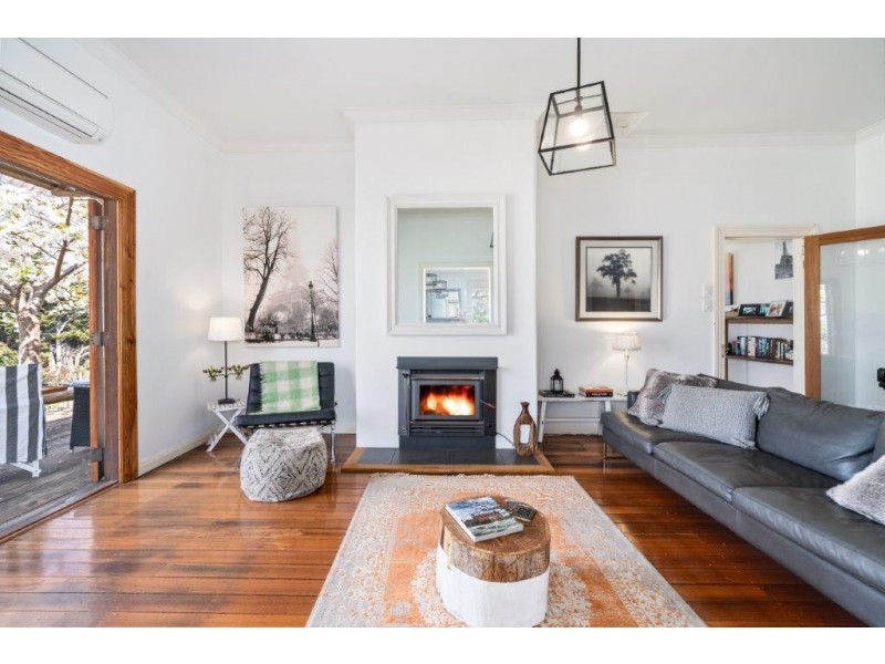 66 Table Cape Road, Wynyard TAS 7325