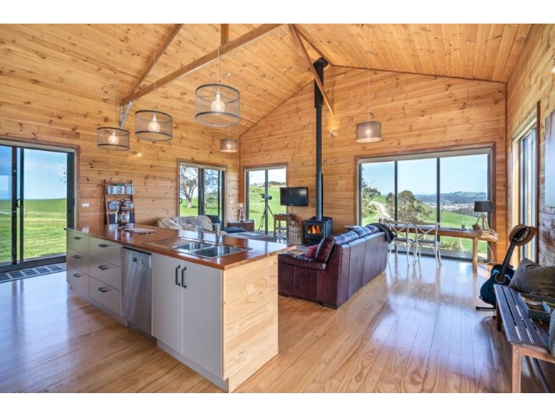 66 Table Cape Road, Wynyard TAS 7325