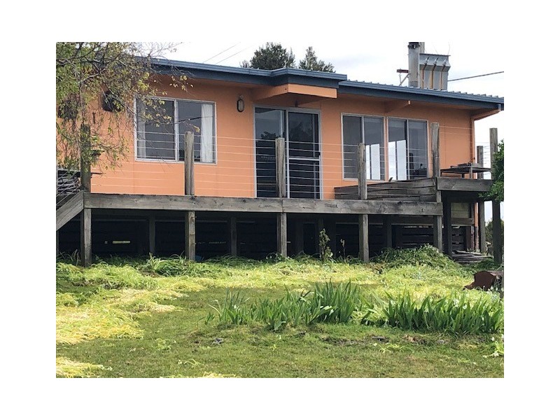 23 Myrtle Street, Grassy TAS 7256