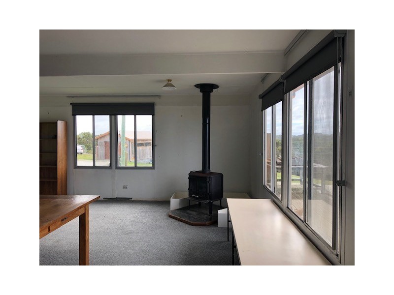 23 Myrtle Street, Grassy TAS 7256