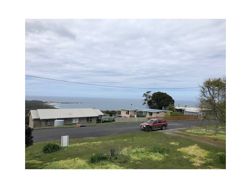 23 Myrtle Street, Grassy TAS 7256