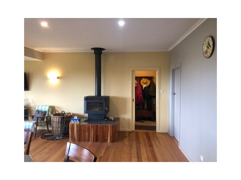 3 Banksia Street, Grassy TAS 7256