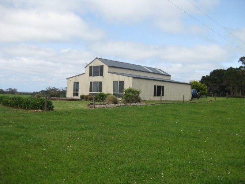 27028 Bass Highway, Redpa TAS 7330