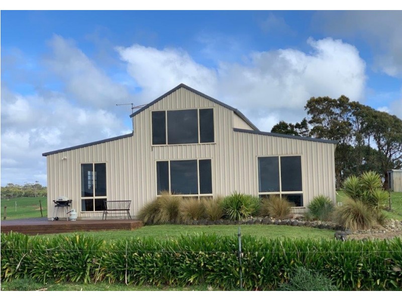 27028 Bass Highway, Redpa TAS 7330