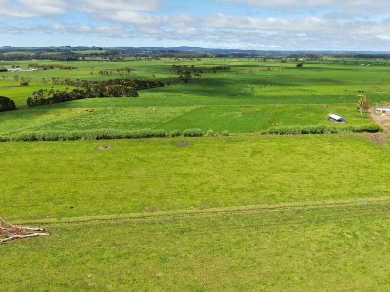 23239 Bass Hwy 125 Innes Rd 235 Hardmans Rd Nicholls Rd, Smithton TAS 7330