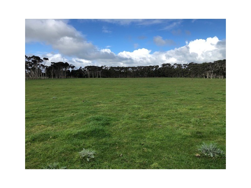 “Bokara” Heddles Road, North Road and Snodgrass Lane, Loorana TAS 7256