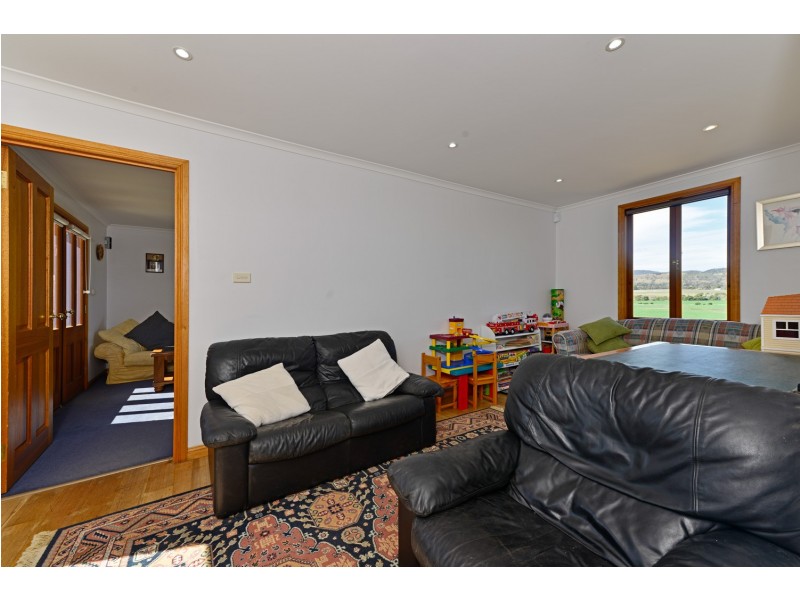 596 Colebrook Road, Campania TAS 7026