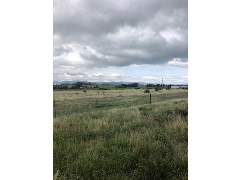 215 High Street, Campbell Town TAS 7210