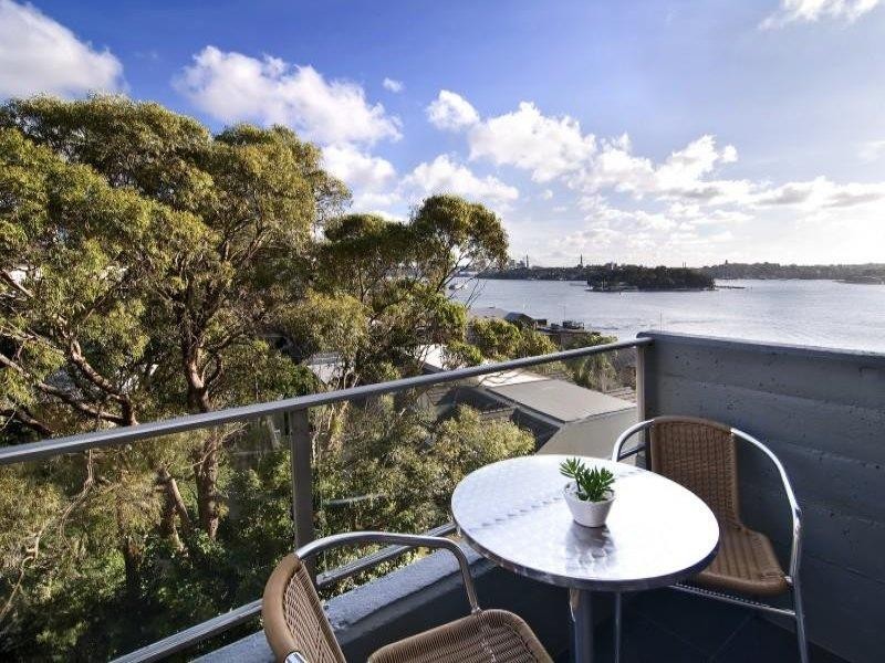 31/90 BLUES POINT ROAD, Mcmahons Point NSW 2060