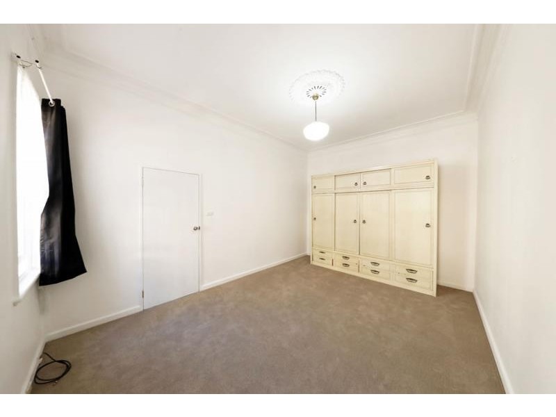 BACK FLAT/111 BIRRELL STREET, Bondi Junction NSW 2022