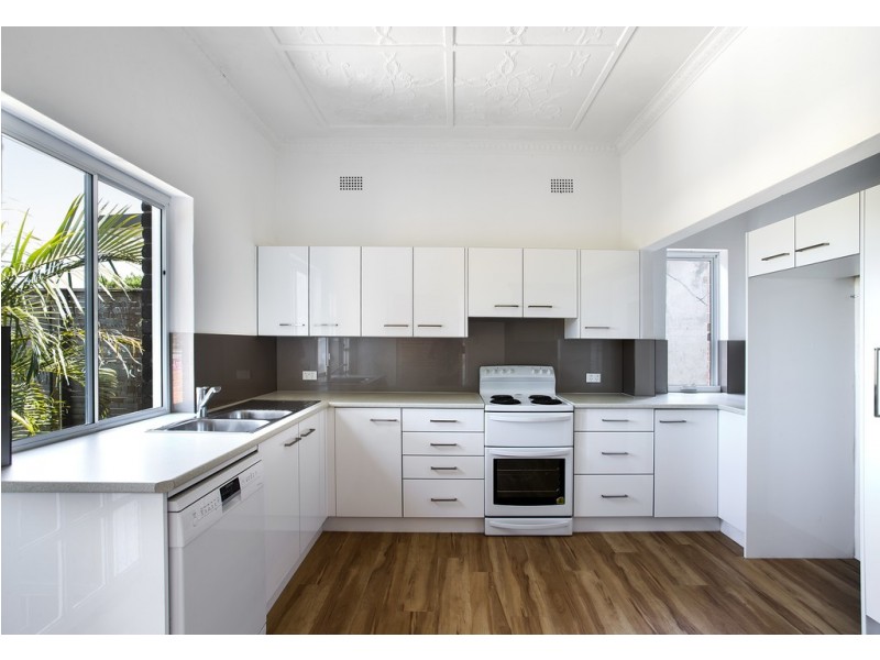 337 Alison Road, Coogee NSW 2034