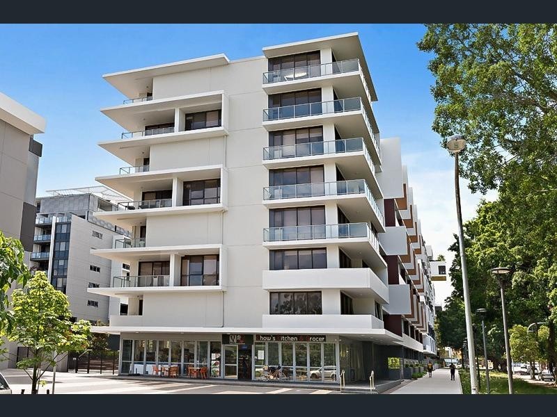 114/13 JOYNTON AVENUE, Zetland NSW 2017