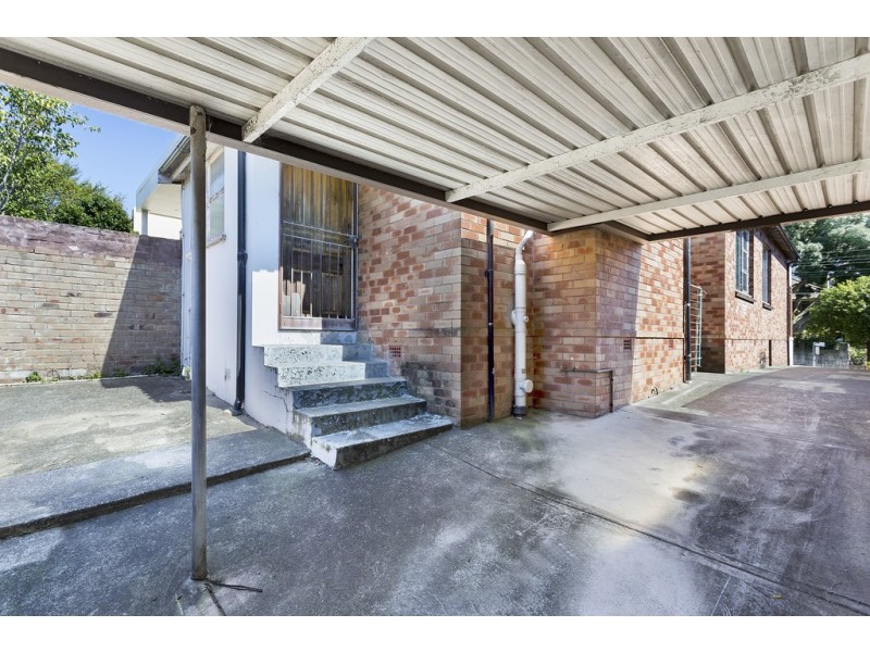291 Old South Head Road (Enter via Simpson Street), Bondi Beach NSW 2026